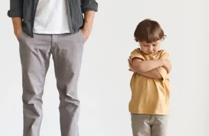 Qué hacer si menor rechaza ver a uno de sus padres en visitas