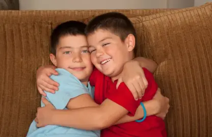 Derecho del menor a tener relación con hermanos en otro hogar
